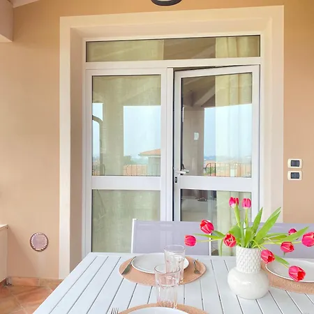 Garda Infinity Pool 2 Bedrooms Fantastic View *